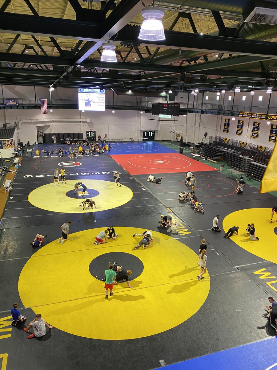 DannyIrwinWC's tweet image. 1st session of the day is rolling with 2021 Pan Am Bronze Medalist Coach Lacey &amp;amp; 2x National Champ Tyler Warner! #ClimbTheHill