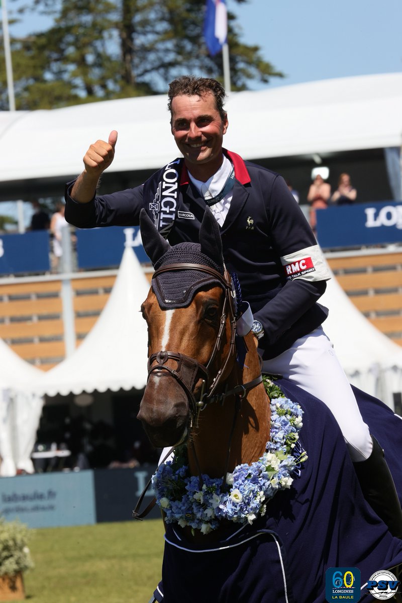 La Baule CSIO5* - Officiel de France (@jumpinglabaule) on Twitter photo CSIO 5* : Nicolas Delmotte (FRA) remporte le 60e Grand Prix Longines de la Ville de La Baule avec Urvoso du Roch. Laurent Goffinet (FRA) et Atome des Etisses sont 2e. Martin Fuchs (SUI) et Leone JEI sont 3e.
@LonginesEq <a href="/VilleLaBaule/">Ville de La Baule-Escoublac</a>
#AllezLesBleus #jumping CSIO 5* : Nicolas Delmotte (FRA) remporte le 60e Grand Prix Longines de la Ville de La Baule avec Urvoso du Roch. Laurent Goffinet (FRA) et Atome des Etisses sont 2e. Martin Fuchs (SUI) et Leone JEI sont 3e.
@LonginesEq <a href="/VilleLaBaule/">Ville de La Baule-Escoublac</a>
#AllezLesBleus #jumping