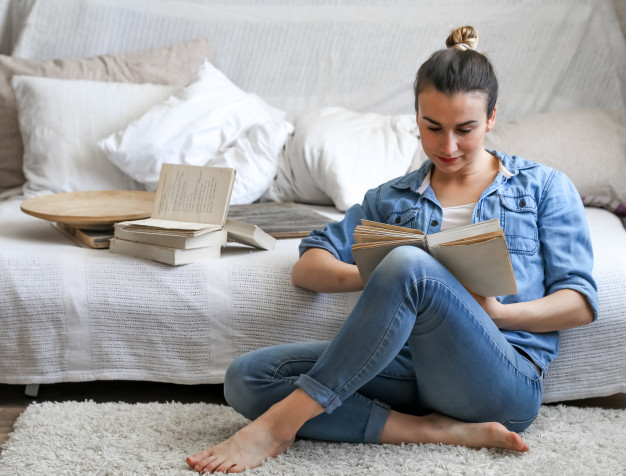 Waladu_com's tweet photo. Géneros literarios más populares👇

📚Realismo mágico

📚Misterio

📚Literatura de ficción

📚Fantasía

📚Ficción

📚Religión y motivación personal

📚Terror

¿Cuál te gusta más?😊

#papelería #Papeleríaonline #papel  #manualidades #libros  #encuadernación #PapeleríaLowCost https://t.co/gCpoPNw53g