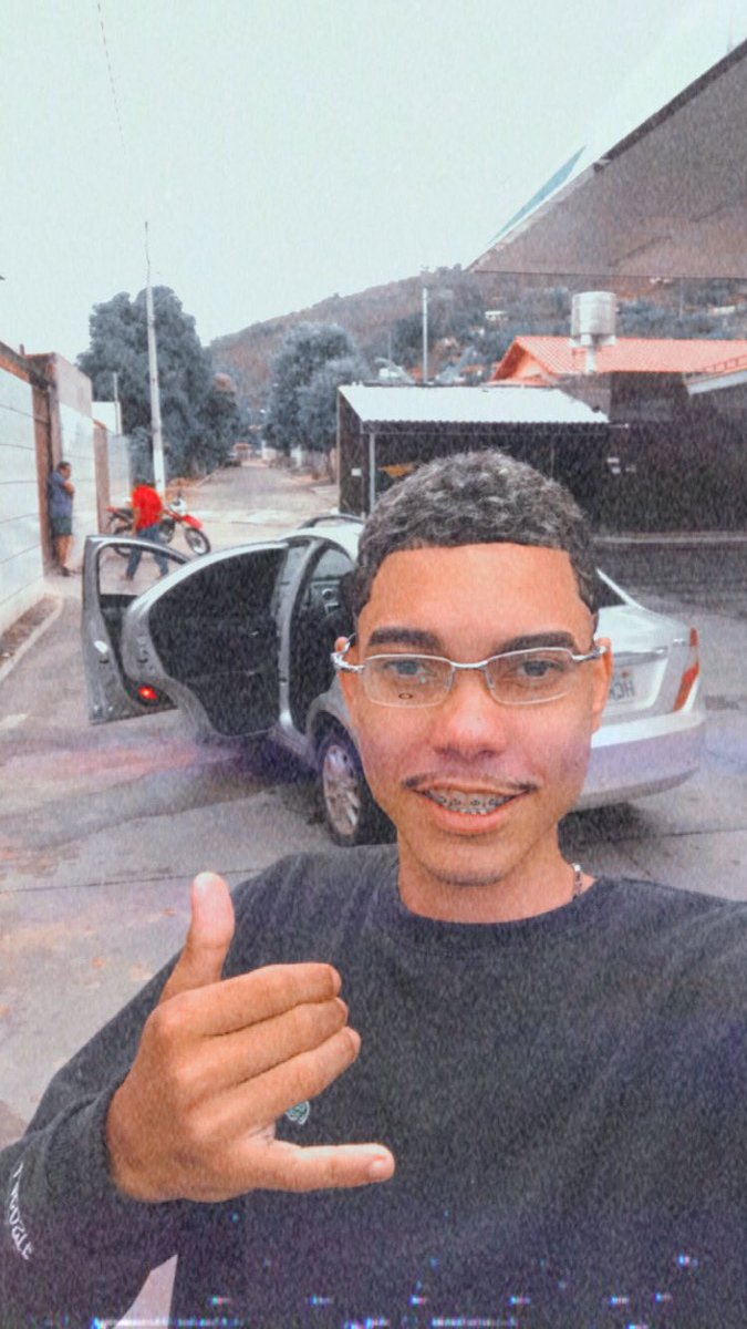 McLuanRT_'s tweet image. Cheguei hahaha 🤩