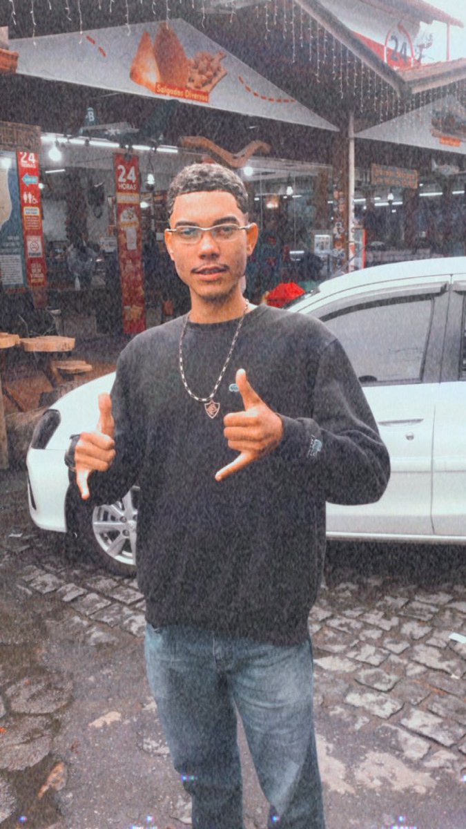 McLuanRT_'s tweet image. Cheguei hahaha 🤩