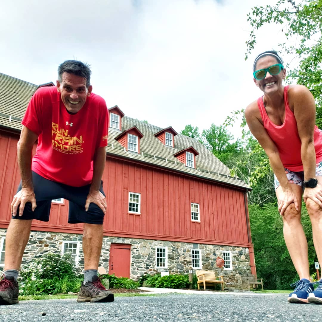 runSue19's tweet photo. Sunday long run. Humidity, hills and great views. Change of scenery for the win! #loveyourrun #teamULTRA #ULTRAambassador #alteregorunning #hshive #keepmoving #MadeIn81 #Run40ThrowDown #elevationmonth #kingsvillerun https://t.co/7mm7N7KjGs