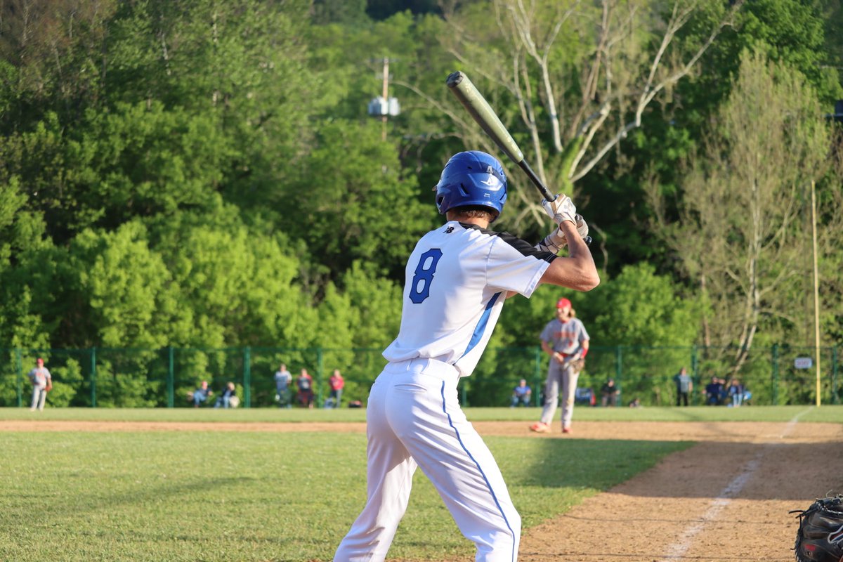 GateCity_BSBL's tweet photo. 🚨GAMEDAY🚨

🎟 Region D Tournament - Quarterfinal
🆚 @BlueTornadoLive
⏰ 5:00 PM
🏟 Scott County Sports Complex
📍 Gate City, VA
📺 @NFHSNetwork

#ForTheGate https://t.co/mKGtCEIfAc