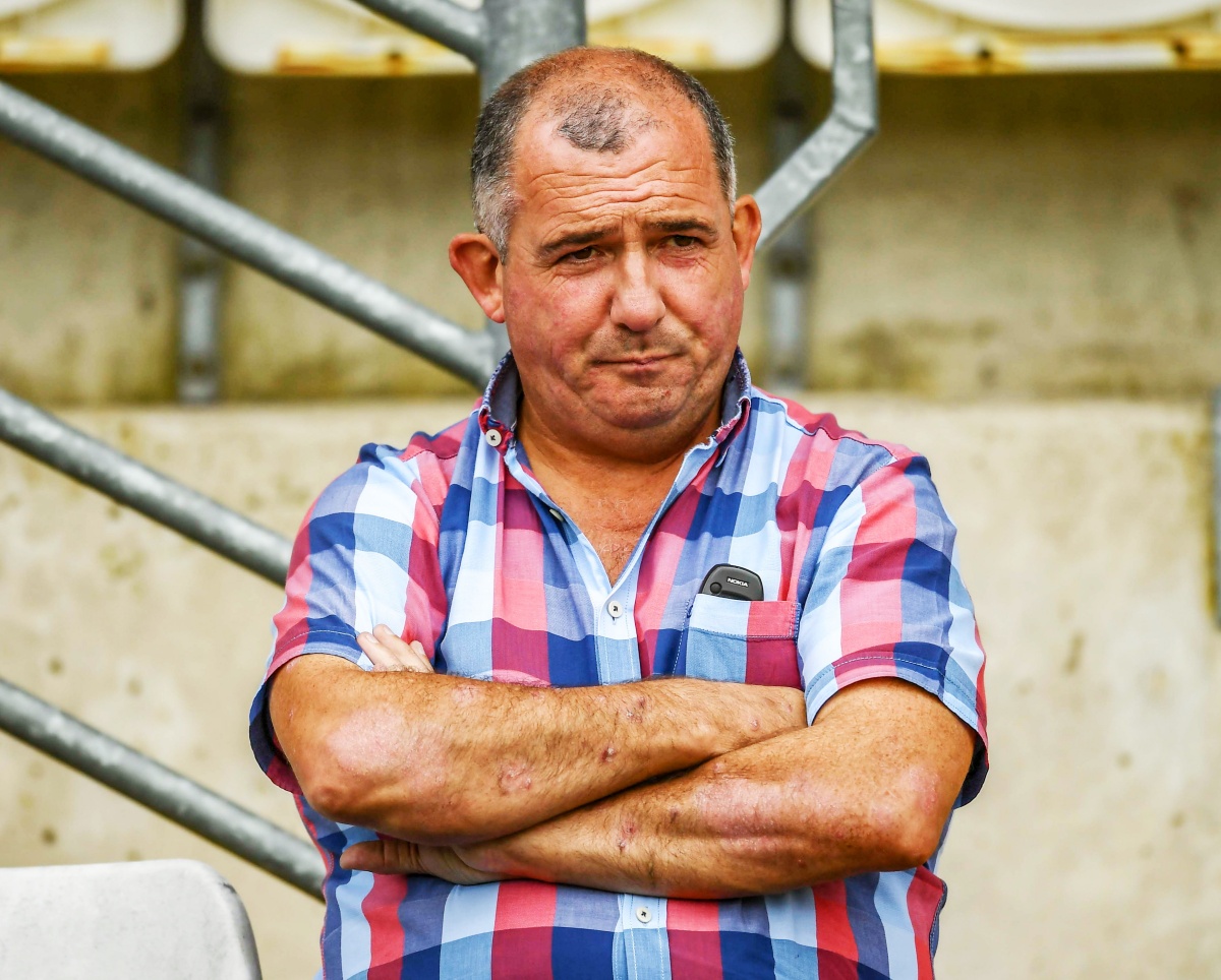 Didn't know they made Nokias anymore until I seen one in Seamus McEnaney's breast pocket 😂🤌