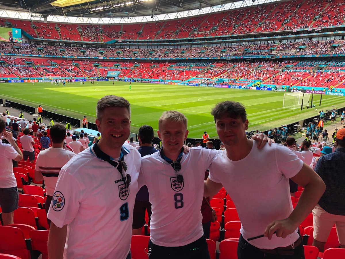 Tommy Riddell tweet media