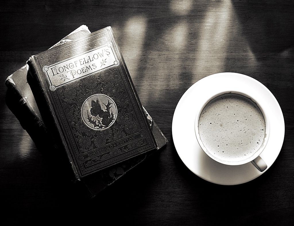 CarterhaughLLC's tweet photo. “We write to heighten our own awareness of life. We write to lure and enchant and console others. We write to serenade our lovers. We write to taste life twice, in the moment and in retrospection...” – Anais Nin
#anaisnin #bookquotes #magicquotes #writingquotes #academia https://t.co/84xqfC479P