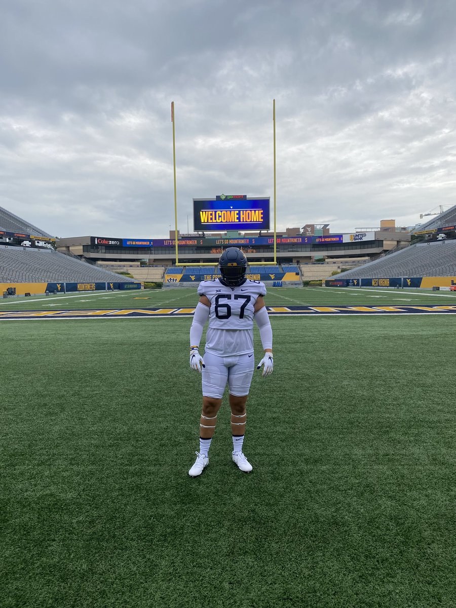 Had a great weekend with @WVUfootball !! Big thanks to @NealBrown_WVU @SGasperWVU @CoachMooreWVU ! Take Me Home👀