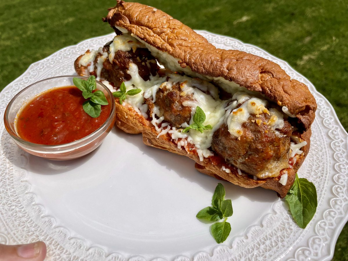 MariaEmmerich's tweet photo. My keto kids LOVE Mama Maria’s meatball subs 😋 #sundaysupper #ketokids #proteinsparingbread #psmfbread https://t.co/EeAOTxbFVo