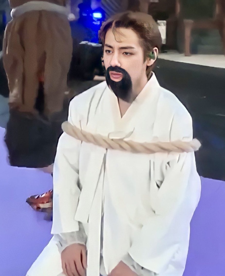 odengpassingby's tweet photo. 저 아이는 죄가 없소
나를 베고
저 아이는 풀어주시오 https://t.co/1XyfY4muAa