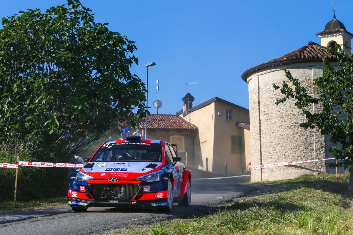 TIRallyofficial's tweet photo. #RA - la PS9 va alla Skoda Fabia R5 di Chantre-Florean 4'11.5 ⏱️
La vittoria del #RallydiAlba, Round3 #CIWRC, a @ROXRD - Fenoli 
Nel #RAplus @OliverSolberg01 mantiene distacchi ridotti da @OttTanak in prova e ottiene la vittoria per la penalità comminata all'estone https://t.co/YVcpenTyK2