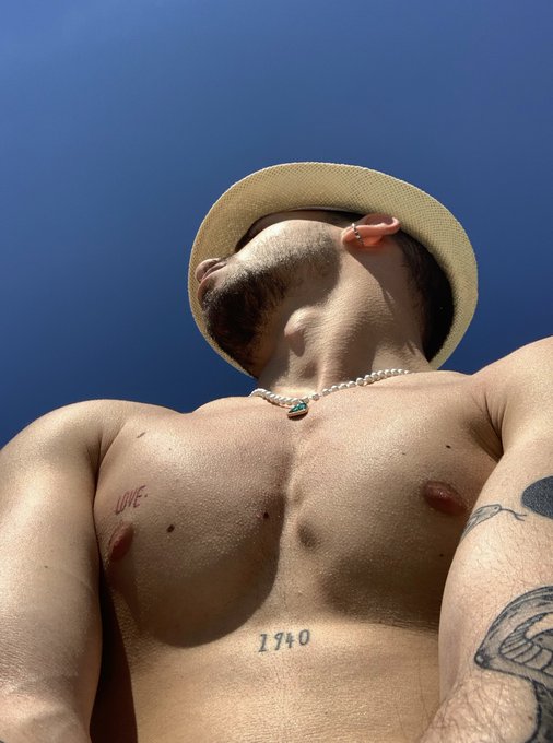 Watch ppspnl's leaked NSFW photo on TwXstars