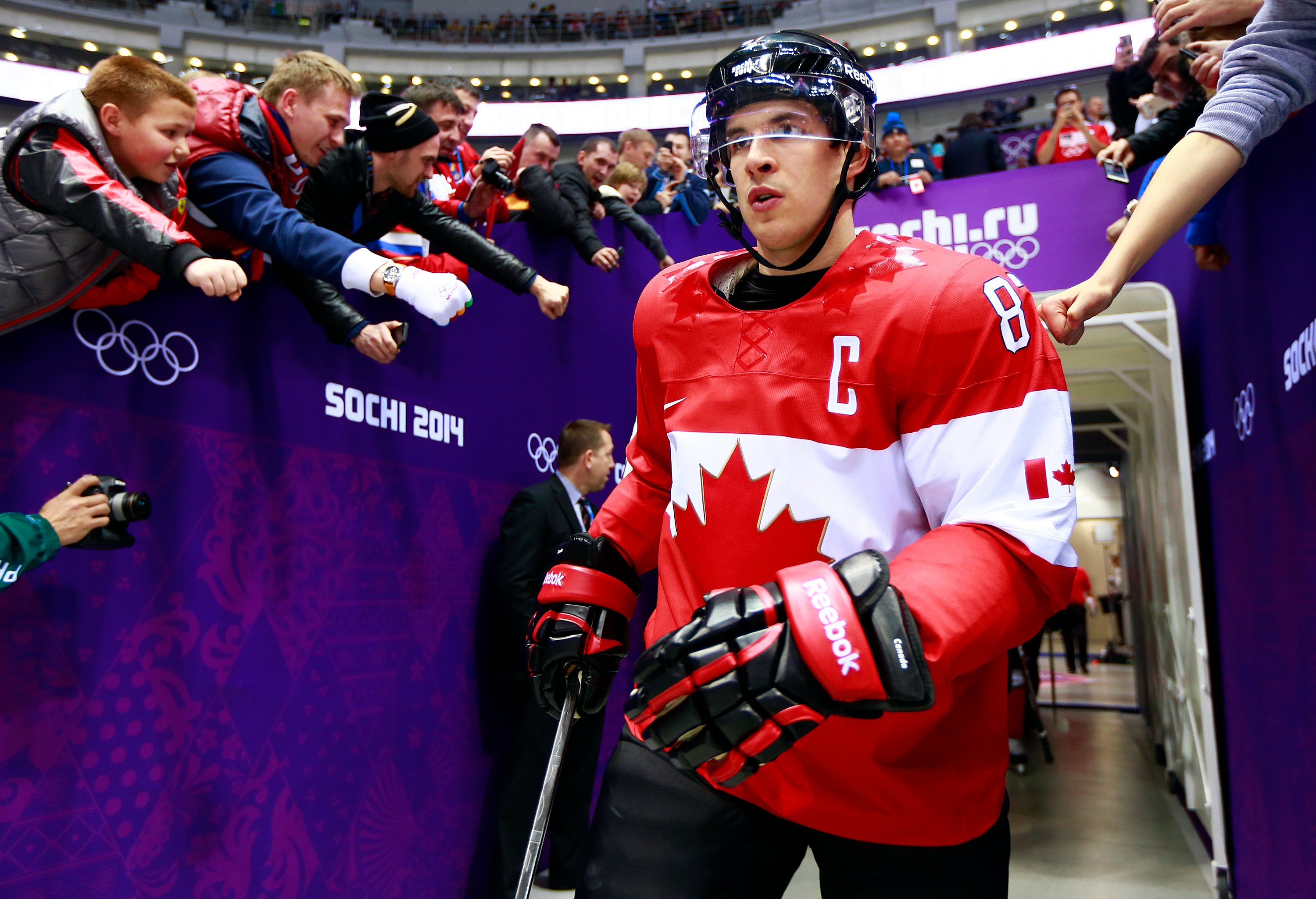 Hockey Canada on X: 📣 Get your bids in, the auction is underway! Now is  your chance to own a signed Team 🇨🇦 jersey from the IIHF World  Championship in support of