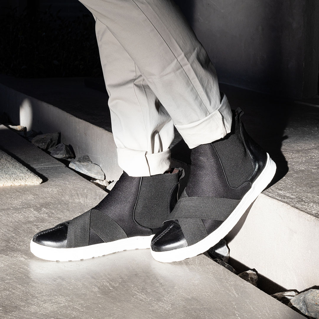 Sandromoscoloni's tweet image. Com um estilo diferenciado o tênis Stefanno tem muita personalidade e conta com a tecnologia Flexibility 360º para dar mais conforto a seus passos.

#modamasculina #botasdecouro #sapatomasculino #sneaker #calçados #teniscasual #sandromoscoloni #estilo