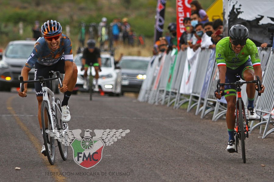 Eder Frayre del <a href="/l39ionla/">L39ION of Los Angeles</a> es el Campeón Nacional de Ruta 2021 

Élite 
🥇Eder Frayre LEGIÓN
🥈Orlando Garibay CRISA
🥉Flavio de Luna  AGS

Sub 23
🥇Santiago Rojas TENIS 
🥈David Ruvalcaba AUTO TEC 
🥉Tomas Aguirre TRANS LAIN

Felicidades 🎉 

Resultados 👉 cutt.ly/inFbMfE