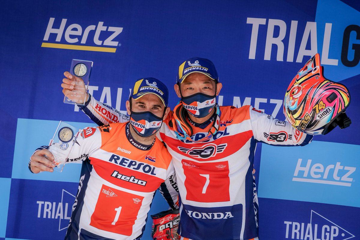 Takahisa Fujinami, at 41 years of age, has claimed victory on the second day of the Italian TrialGP. Toni Bou, runner-up, keeps hold of the overall leadership after the world championship opener. 🏆

🥇 <a href="/fujigasnet/">TAKAHISA FUJINAMI 藤波貴久</a> 
🥈 <a href="/tonibou_oficial/">Toni Bou Oficial</a> 

📝📸⤵️
trial.hondaracingcorporation.com/report/trial-g…