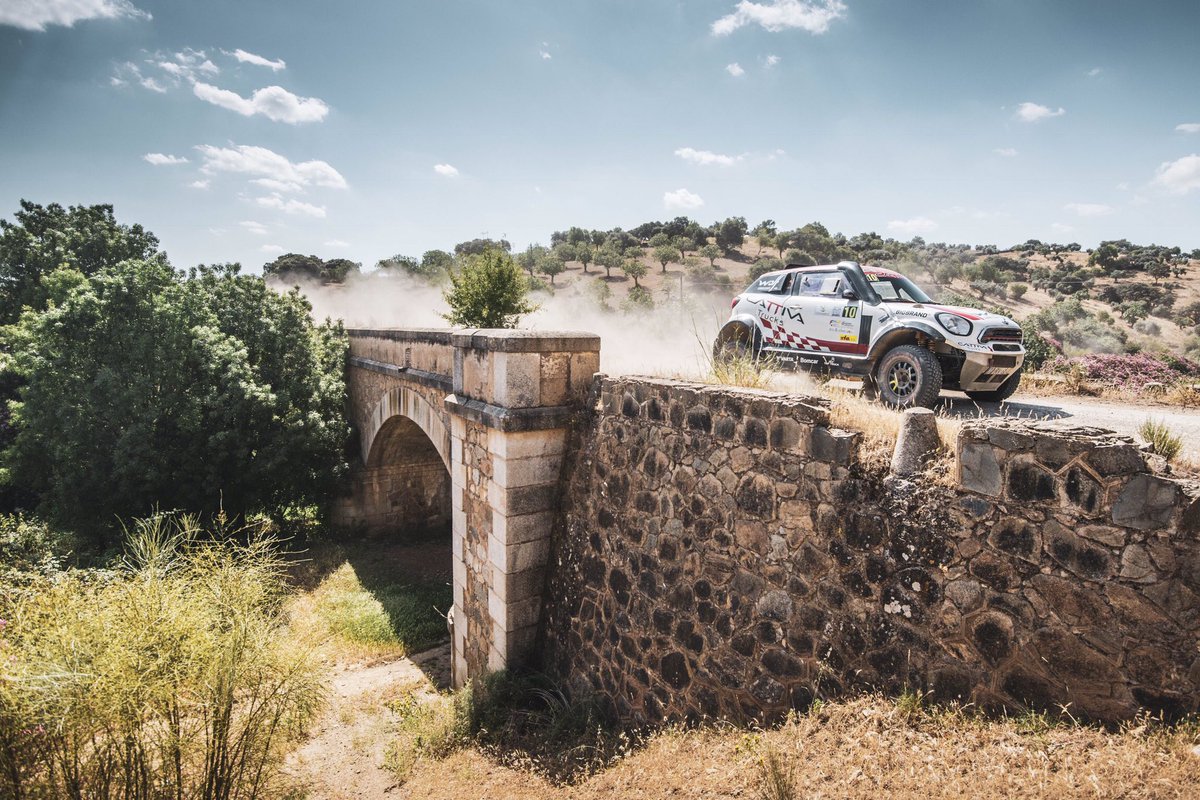⏱ <a href="/BajaExtremadura/">Baja Extremadura</a> 
🚘 COCHES 
🔚 SS5
📟 105,420 km

1️⃣ Jose Henrique Dinis Alvo 
2️⃣ Paulo Rui Ferreira +1:17.7
3️⃣ Félix Macías +1:34.6
4️⃣ César Sequeira +3:29.9
5️⃣ Javier Pita +3:31.7

#BajaTTExtremadura #CERTT