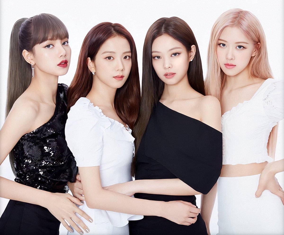 BBU_BLACKPINK's tweet photo. [📥 | SEC AWARDS |  8 HOURS 🕚 ]

 ✔️ 1000 REPLIES
✔️  1000 RETWEET

📢 BLINKs WHO IS THE BIGGEST GIRL GROUP IN THE WORLD? THIS IS THE LAST DAY OF VOTING! GIVE IT YOUR ALL AND REPLY 30X!! 🤺 💨 

STAY WITH THE PINKS
#Blackpink + #GrupoMusical + #SECAwards (@BLACKPINK) https://t.co/m4kxHnyZuq