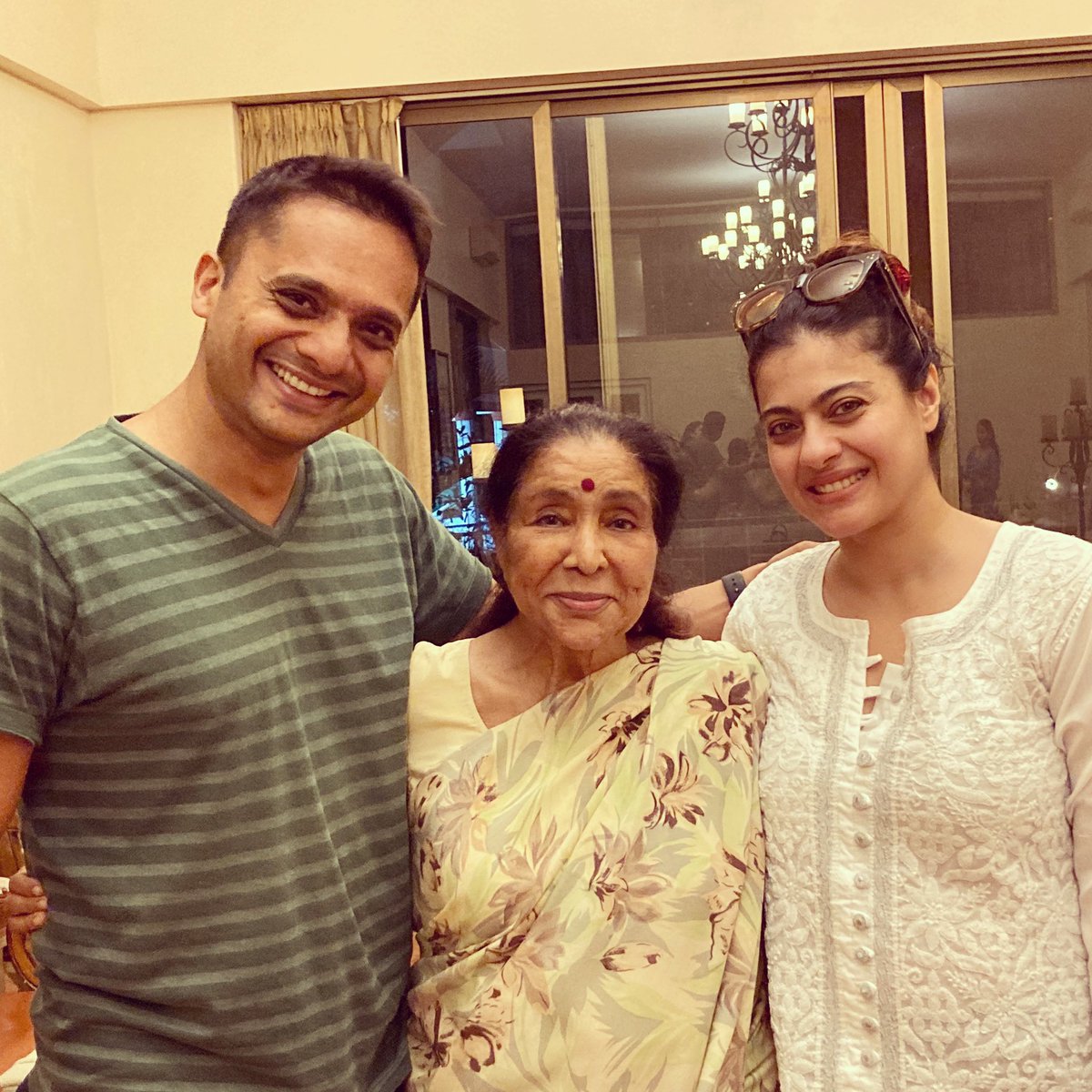 A moment from a beautiful evening with some beautiful people