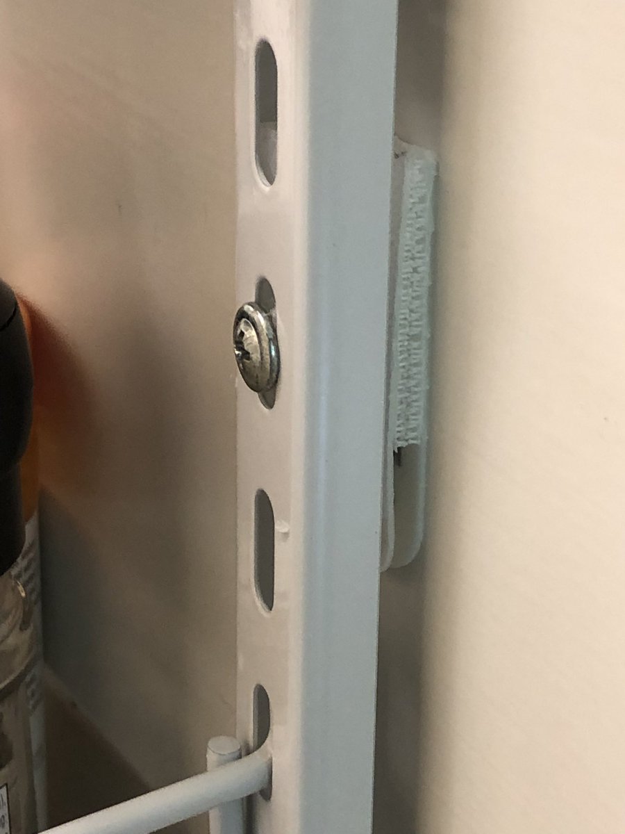 k9kayaks's tweet photo. #CommandStrips #Velcro for the win 🙌 @carolitnagrl254 #spicerack would sway too much when closing the door. Used scrap piece of cuttingboard & sheetmetal screws
Best part no holes in the door
@StacieMazzotta @SandDollar04 @BusyChasingNick https://t.co/WIdfGox2lx