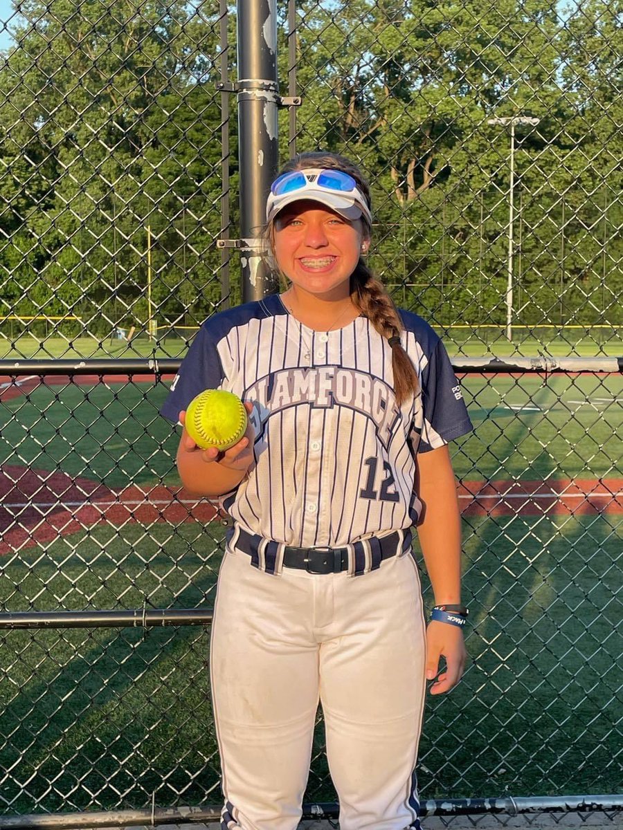 slamforce16u's tweet photo. Deja Vu? Nope, these ladies did it again. On the second day of pool play, Tracey Zurfley (unsigned c/o 2021) and Laura Kohmann (commit c/o 2021) each with absolute bombs. Kenzie Ward (unsigned c/o 2022) with back to back shots once again. The bomb squad! https://t.co/S5jrACMm7F