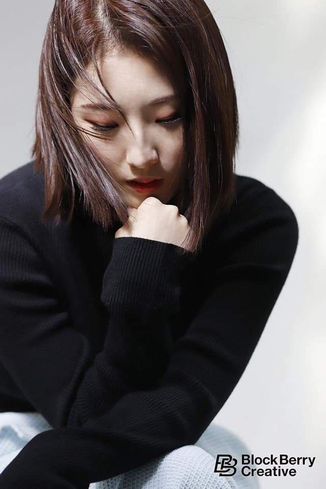 #HASEUL #하슬 — <a href="/loonatheworld/">이달의 소녀(LOOΠΔ)</a>