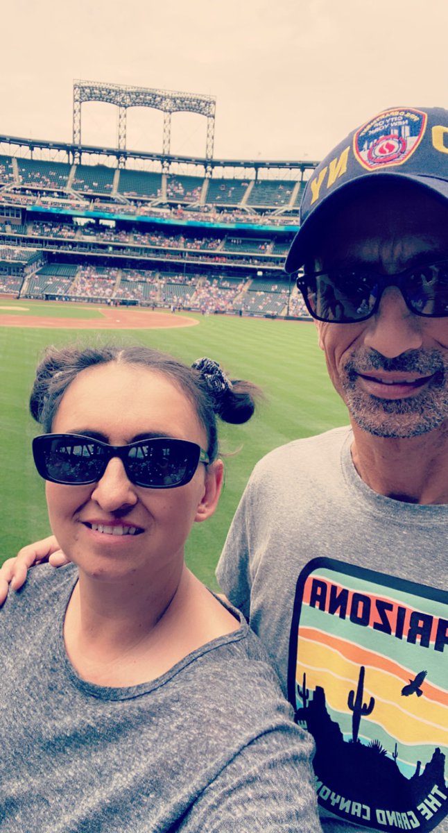 Fernand75508328's tweet photo. At the Mets game fro Arizona !! #Mets #mets https://t.co/GNg68KOkQU