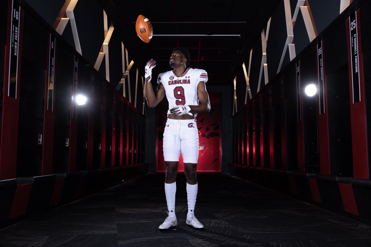 CoachEddie2's tweet photo. @karonprunty9 These tuff brodie
๐ฅ๐ฅ๐ฅ๐คช๐ธ๐ฃ
Diamond ๐ Steppa
โYOU NOT ONE OF THEMโ #TheCraftsmanFamily #Future1stRound @GamecockFB https://t.co/0uz2WJZo10