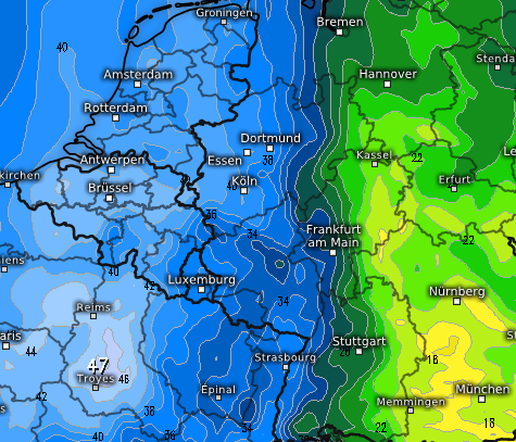 Es stehen weiter Gewitter im Raum am DO.
Es ist allerdings noch fraglich ob diese auch in den Westen von Deutschland übergreifen.
kachelmannwetter.com/de/modellkarte…
<a href="/Marcel_FFF/">Marcel</a> 
<a href="/StormchaserST/">StormchaserST</a> 
@Eric18001 
<a href="/MagicMarc5/">☇Stormchaser West Nrw☈</a> 
<a href="/WetterHomert/">Wetter MK Homert/Nordhelle</a>