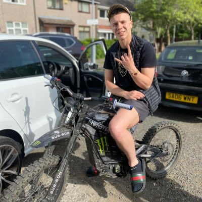 New music OTW 👀🏃🏼‍♂️