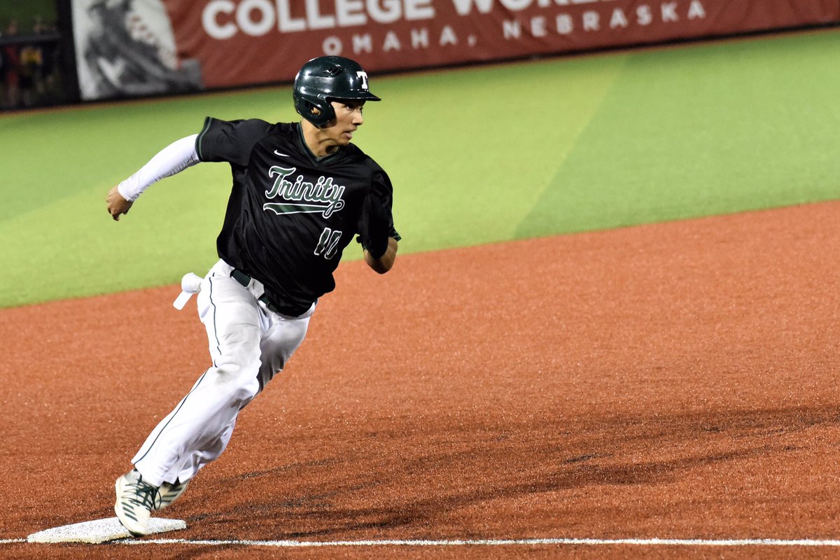 trinitysports's tweet image. A well earned award. Trinity’s Daylen Lile has been named Mr. Baseball for all of Kentucky by the Kentucky High School Baseball Coaches Association. A greaT young man on and off the diamond. Rock Nation is proud. Go Daylen. Go Rocks. Take State. ☘️⚾️