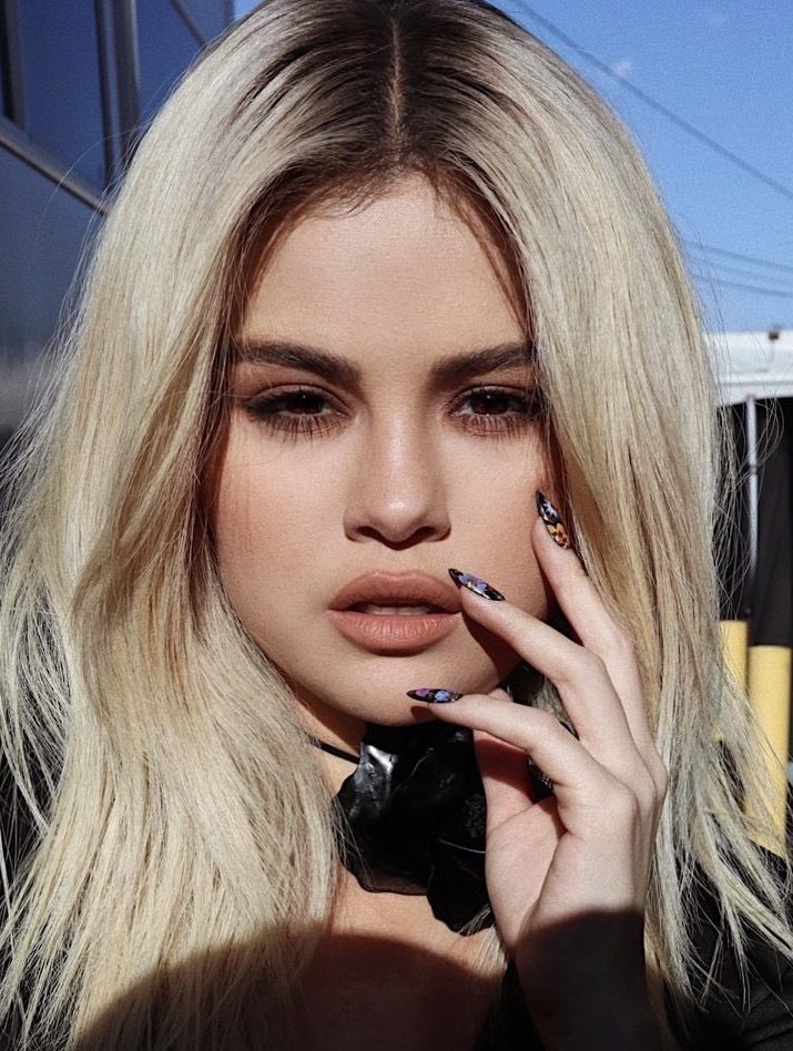 martinatorxwin's tweet photo. 🚨DAMOS POR INICIADA LA VOTACIÓN MASIVA CON EL FANDOM DE SG!

META: 10K de votos + 200 RT  (300 respuestas por persona) 

RT=1 VOTO

#SelenaGomez #ArtistaFemininaInternacional #SECAwards

#PremiosMTVMIAW #MTVLASHIPSELENARAUW  
#MTVLATEAMKEN
#MTVLACREADORGLTWINS 
#MTVLACRUSHBOGGI https://t.co/AjKyr3e8ll