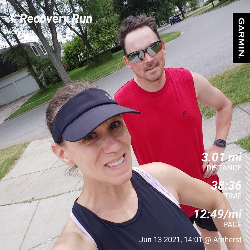 MedalChasers's tweet photo. Went out to move the legs a bit after yesterday's half marathon. My knee didn't think it was a good idea lol! More walking than running, but nice to get out. Definitely a run rest day tomorrow!
#recoveryrun #SundayRunday #weekendrun #halfmarathonrecovery #running #garminrunning https://t.co/cmDoZKkoad
