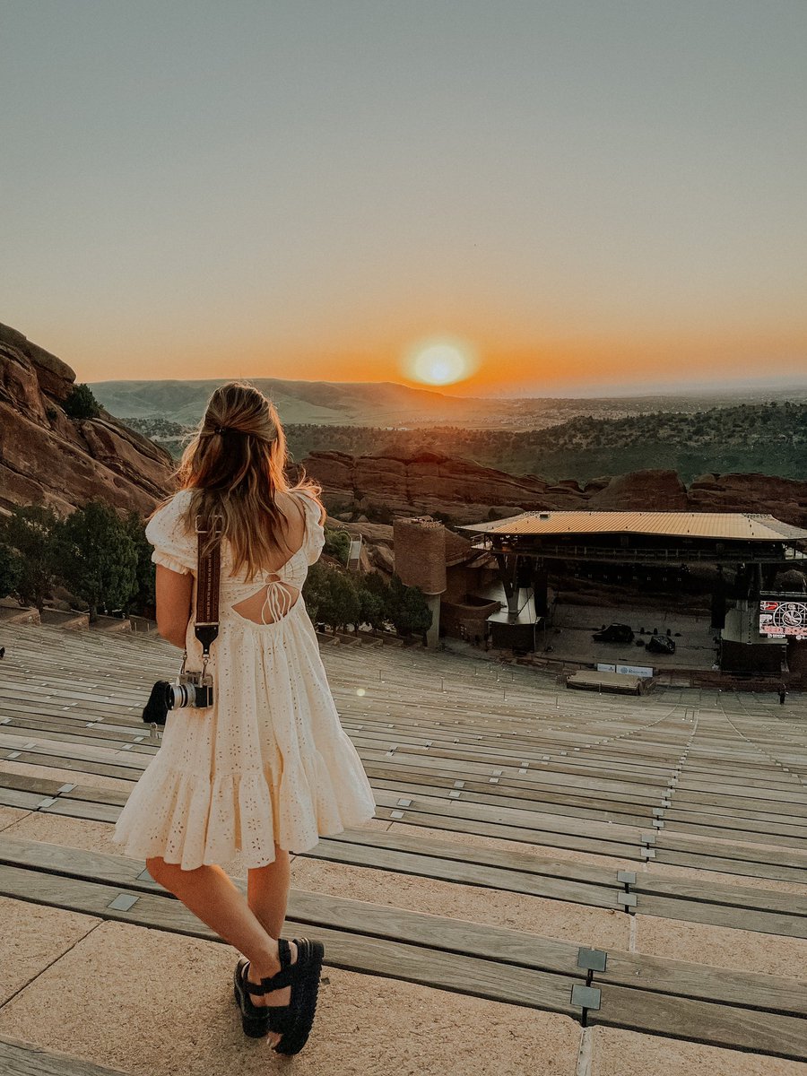 spent sunrise at red rocks 🥲