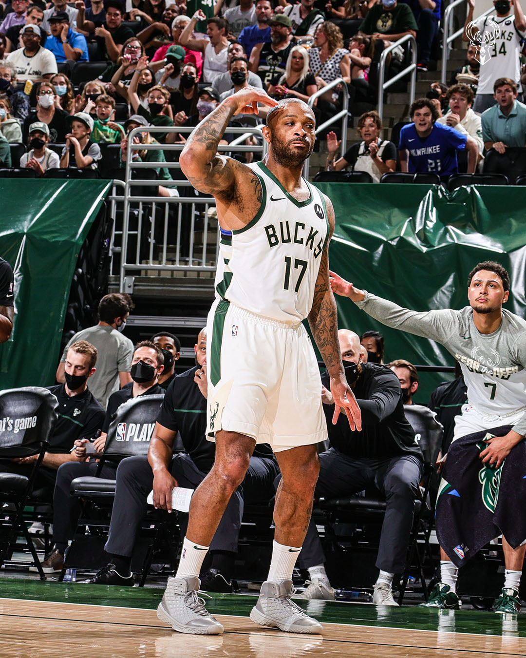 Milwaukee Bucks on X: 