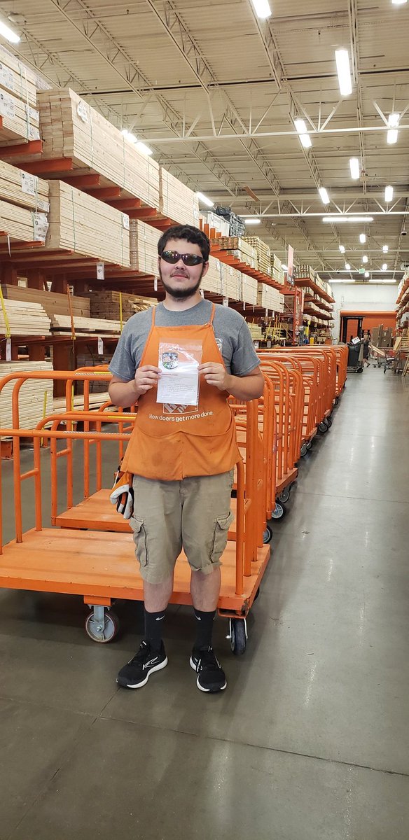 Homer for our awesome LOT associate Camron!! He always shows up, helps every customer he can relentlessly, AND does it with that Home Depot smile. So lucky to have you at 2010! #TheHomeDepot #Evansvillewest #Homerawards @derek_rickard @THD_Trotter @wwb844 @jody_delicato