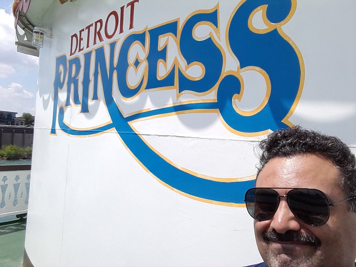 FreakinRican44's tweet photo. 10 years in the Mitt, 1st sojourn in the Detroit River via #DetroitPrincess What a day!
#GetVaccinated https://t.co/luvJG5iXsW