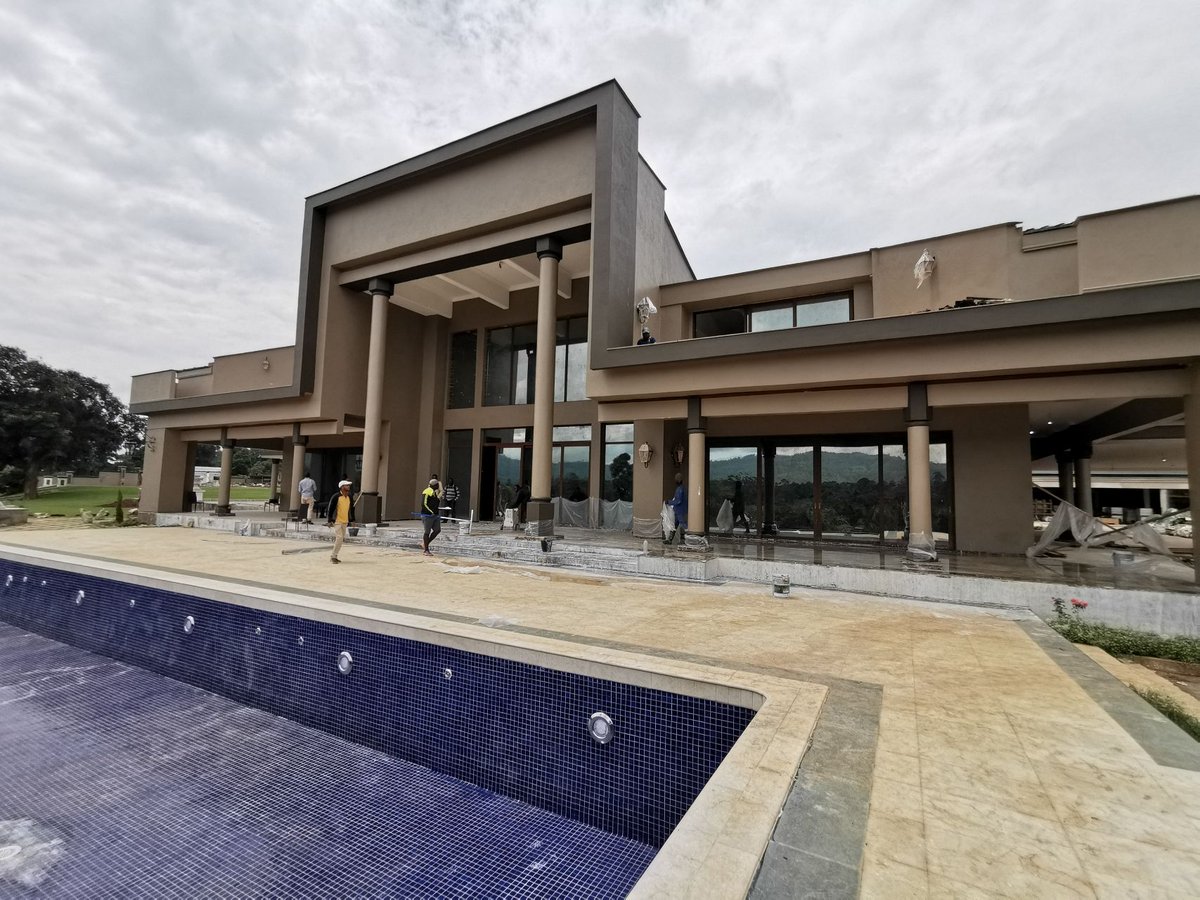 date_africa's tweet photo. 🇨🇲Cameroon : Tagidor Garden Hotel in Bangou the West Region is looking good.
#utdatagidor_garden #utdainfo #utdabangou #utdawest_region #utdarégion_ouest #utdacameroun #utdatourism https://t.co/RChCMLbJw3