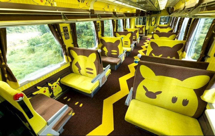 themouseyouknow's tweet photo. Please look at the Pikachu train https://t.co/WizMdOM1eS