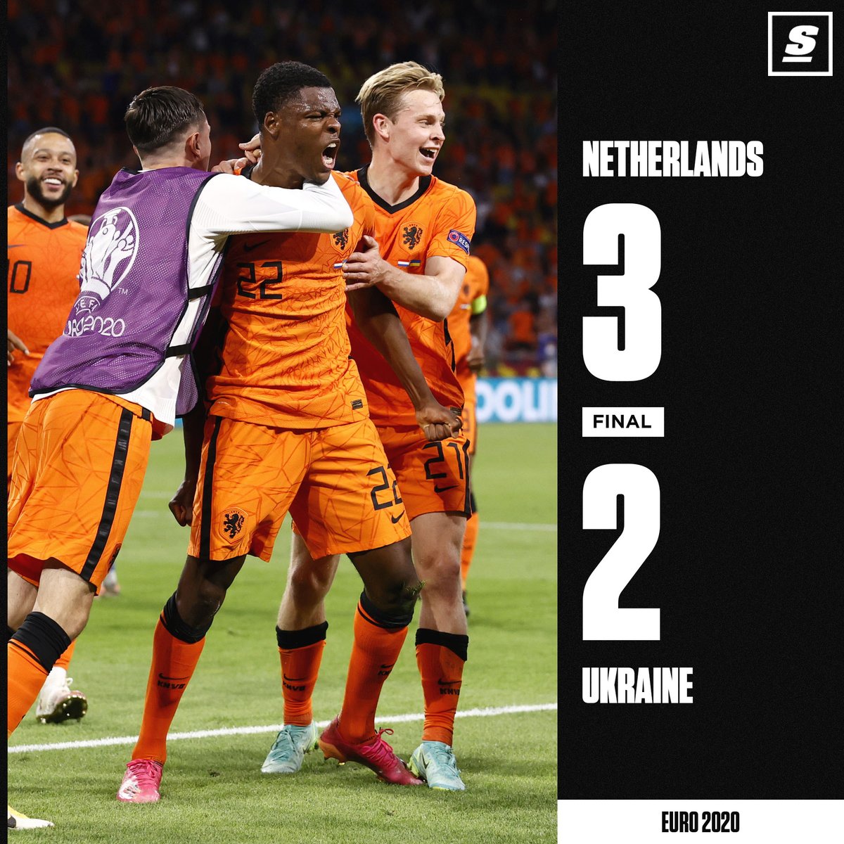 theScore's tweet photo. WHAT A GAME!

Netherlands gets the win in its #EURO2020 opener! 🇳🇱 https://t.co/xDEq1HQOxV