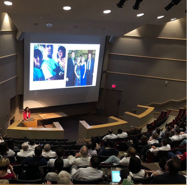 sparklyscalpel's tweet photo. Two years ago I had the opportunity to share some lessons as a chief @UMichSurgery @umichmedicine. The world seems so different but these lessons remain true for me.
Here's my best #DearIntern #InternAdvice #medtwitter
#ItsOkayToNotBeOkay
videoโฌ๏ธ
https://t.co/DuHIpcqpwn https://t.co/NFbWJ8d57s