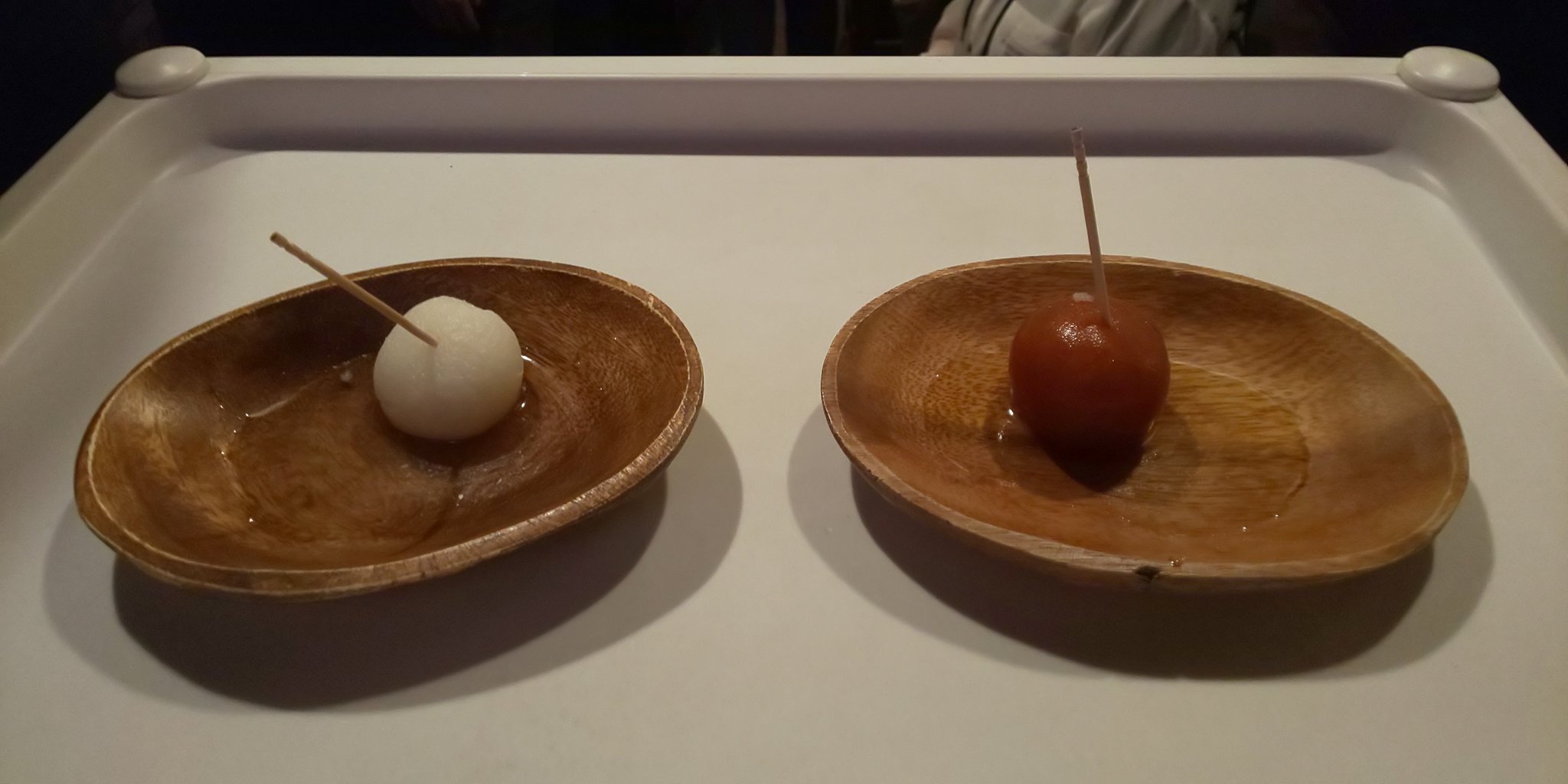 のり夫 浄化中 Kyata Ti666 目覚まし 時計を使ってマックにこれ食べさせたらどんな反応するのか見てみたいと思ってしまいました 世界一 世界ニの甘い食べ物でカロリーも洒落にならないし味も洒落にならない T Co 1u0ygitipe Twitter