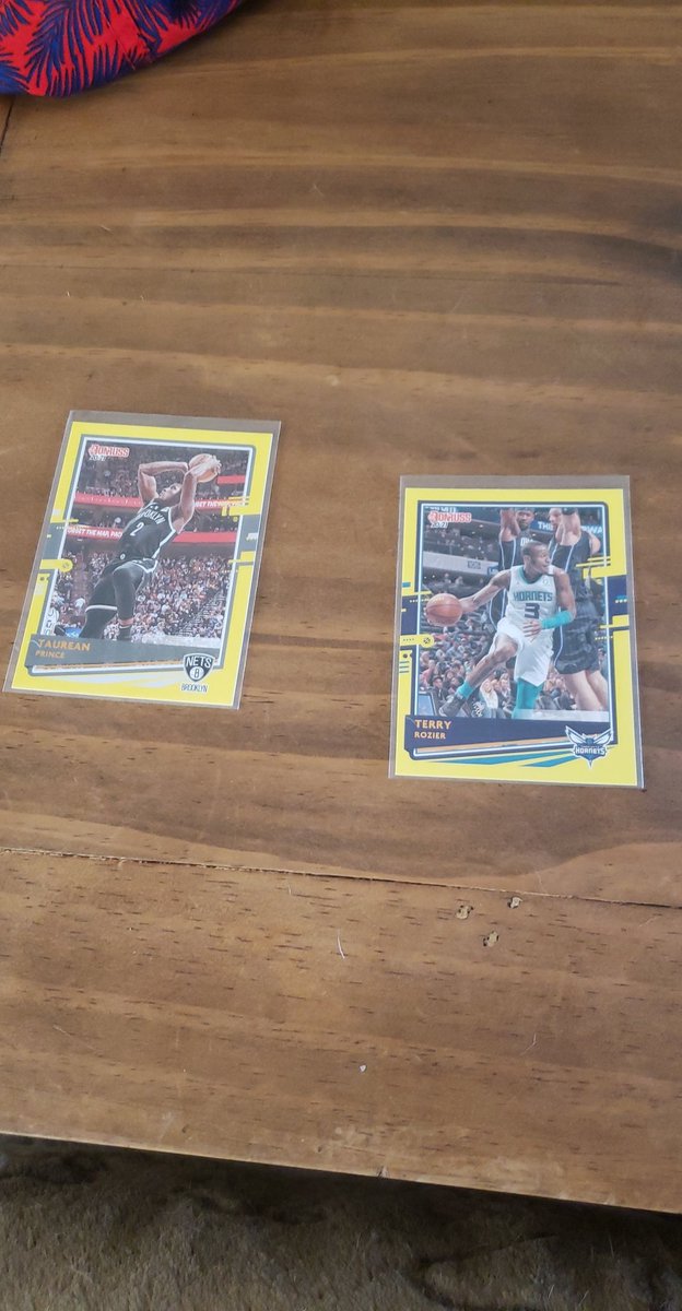 cardsbytitan's tweet photo. $1 ea Yellow Flood https://t.co/fBVpDdvKbF