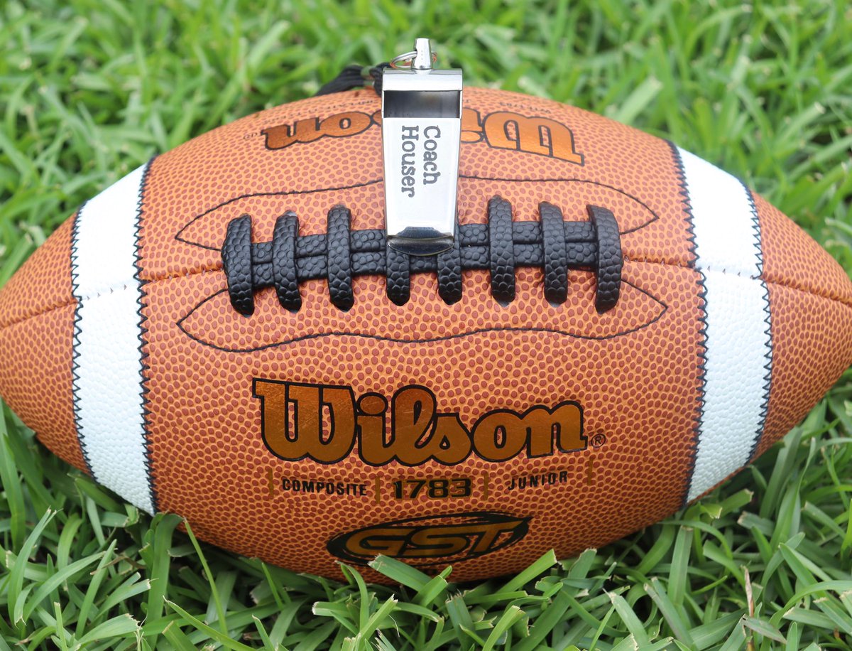 Houser_Coach's tweet photo. This summer, I will be hosting Defensive Back training for Corners and Safeties. I will be offering group sessions as well as one-on-one sessions. If you would like more information and details please direct message me. https://t.co/SSIuXqMWVv