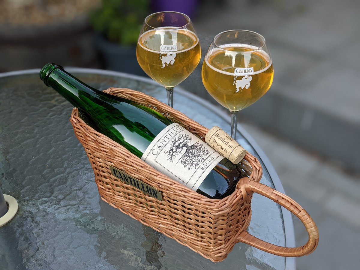 Cantillon Racine. A two-year old lambic on the pomace of Chardonnay, Tokay and Sauvignon Blanc grapes - a collab with Radikon (Italy). This really did hit the mark after a long hot day. Bursting with grape flavours, this is very much wine forward for me. It didn't last long...