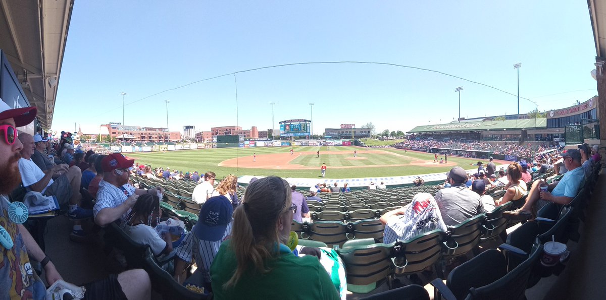 SUCH A FUN TIME!! <a href="/SouthBendCubs/">South Bend Cubs</a>  #sundayvibes #FirstTime