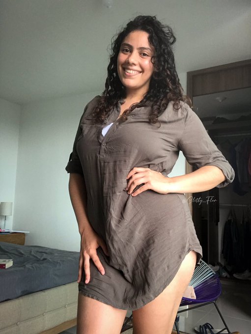 Do you like what my dress hide? 😏 #hairyblackbush @The_NBC @HairyTaboo   ✨ https://t.co/AcVder8aNj ✨<a href="/tag/hairyblackbush"class="tags">#hairyblackbush</a>