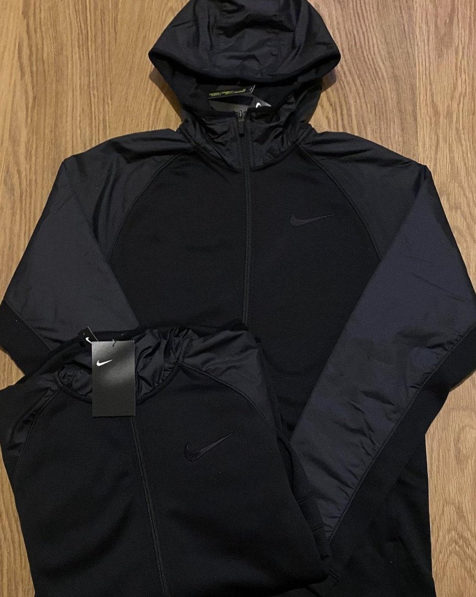 Nikee1_'s tweet image. 