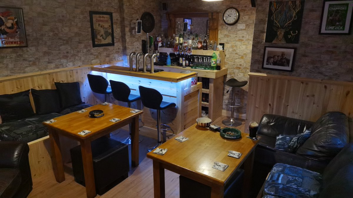JamieTmail's tweet photo. @DermotBannon small spaces bar prefer my own https://t.co/175mXuXTYS