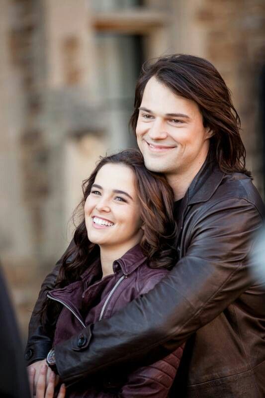 HaleyShroll's tweet image. I'll say it Zoey and Danila's chemistry is undeniable and irreplaceable. I want them in the vampire academy tv show!