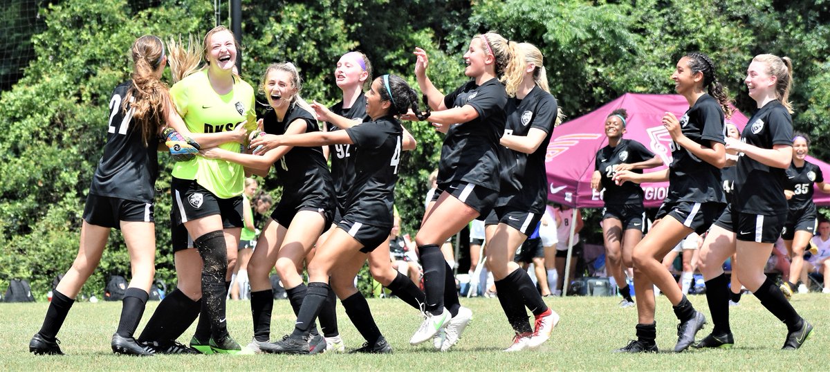 DKSC 04 Voutier Alumnae (@04dksc) on Twitter photo ⬇️When your goalie does this in PK's. We do this⬇️
Alle Steining!!!
<a href="/DKSC_official/">D'Feeters Kicks Soccer Club</a> @theECNL <a href="/EcnlTexas/">ECNL Girls Texas Conference</a> ⬇️When your goalie does this in PK's. We do this⬇️
Alle Steining!!!
<a href="/DKSC_official/">D'Feeters Kicks Soccer Club</a> @theECNL <a href="/EcnlTexas/">ECNL Girls Texas Conference</a>